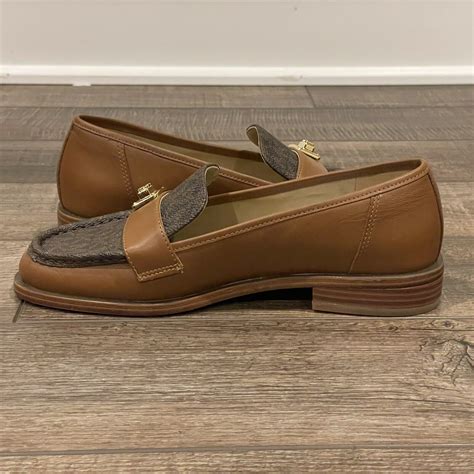 padma leather loafers.